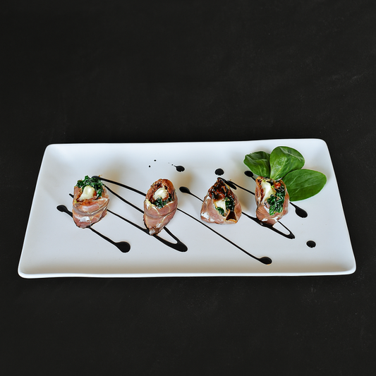 Rollitos de Jamón Serrano con Corazón de Mozzarella y Espinacas