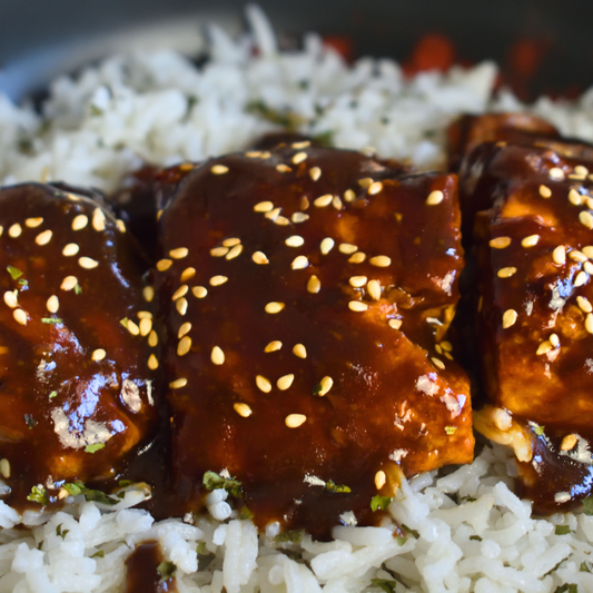 Salmón Glaseado en Miso con Arroz Basmati