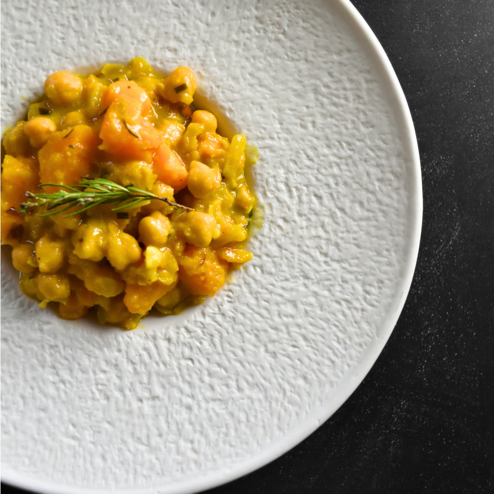 Guiso de Calabaza, Garbanzos y Coco con Jengibre